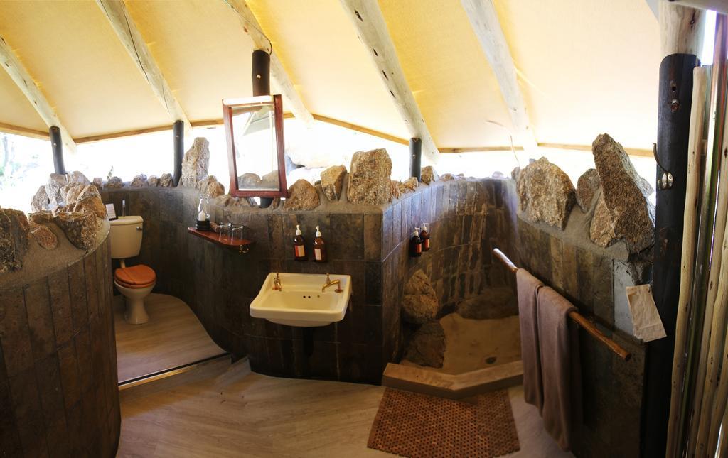 Erongo Wilderness Lodge Омаруру Екстер'єр фото
