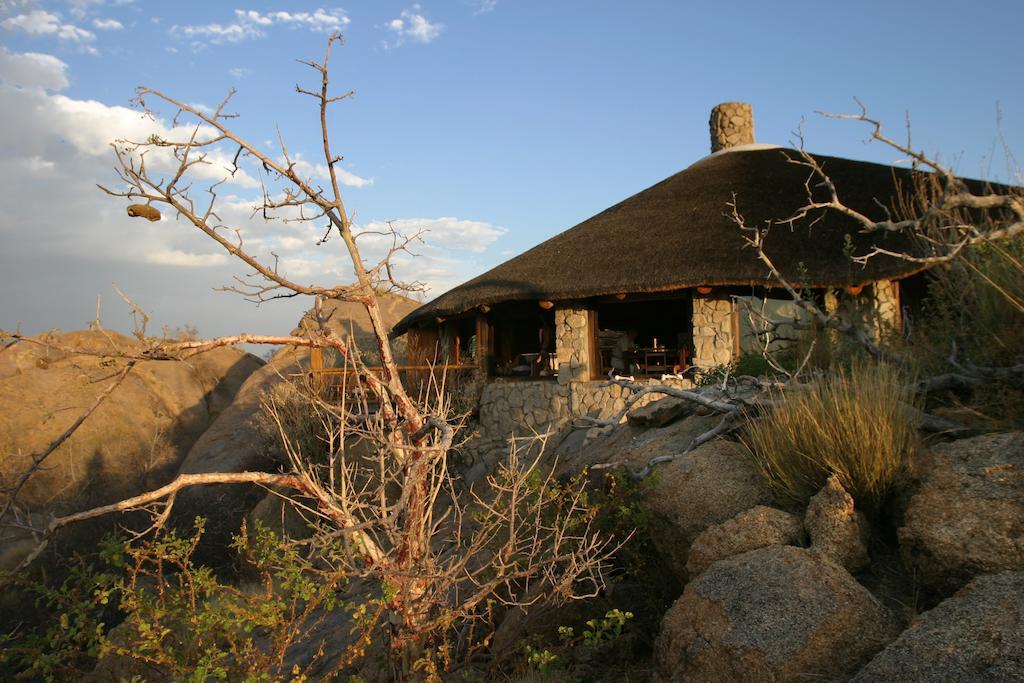 Erongo Wilderness Lodge Омаруру Екстер'єр фото