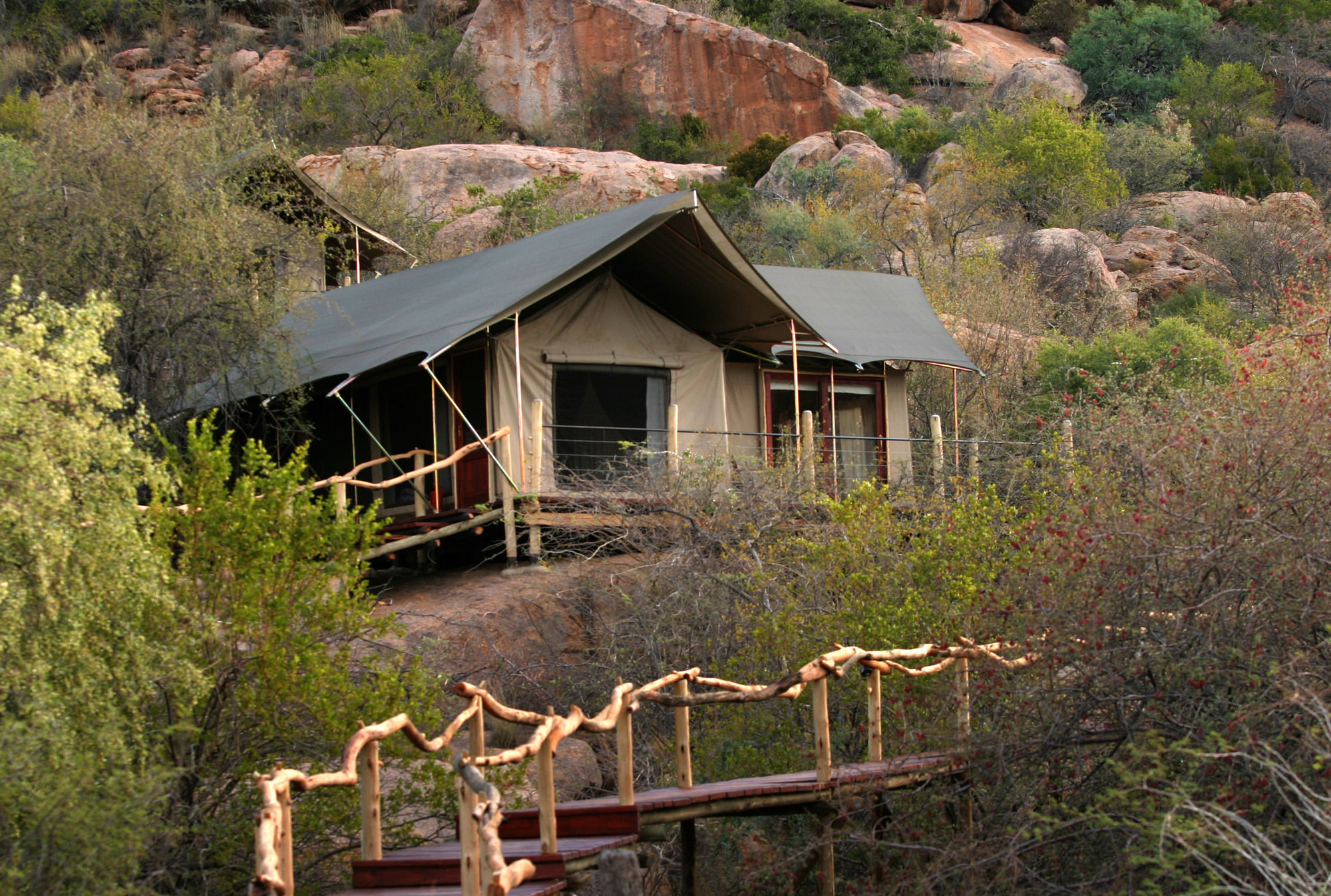 Erongo Wilderness Lodge Омаруру Екстер'єр фото