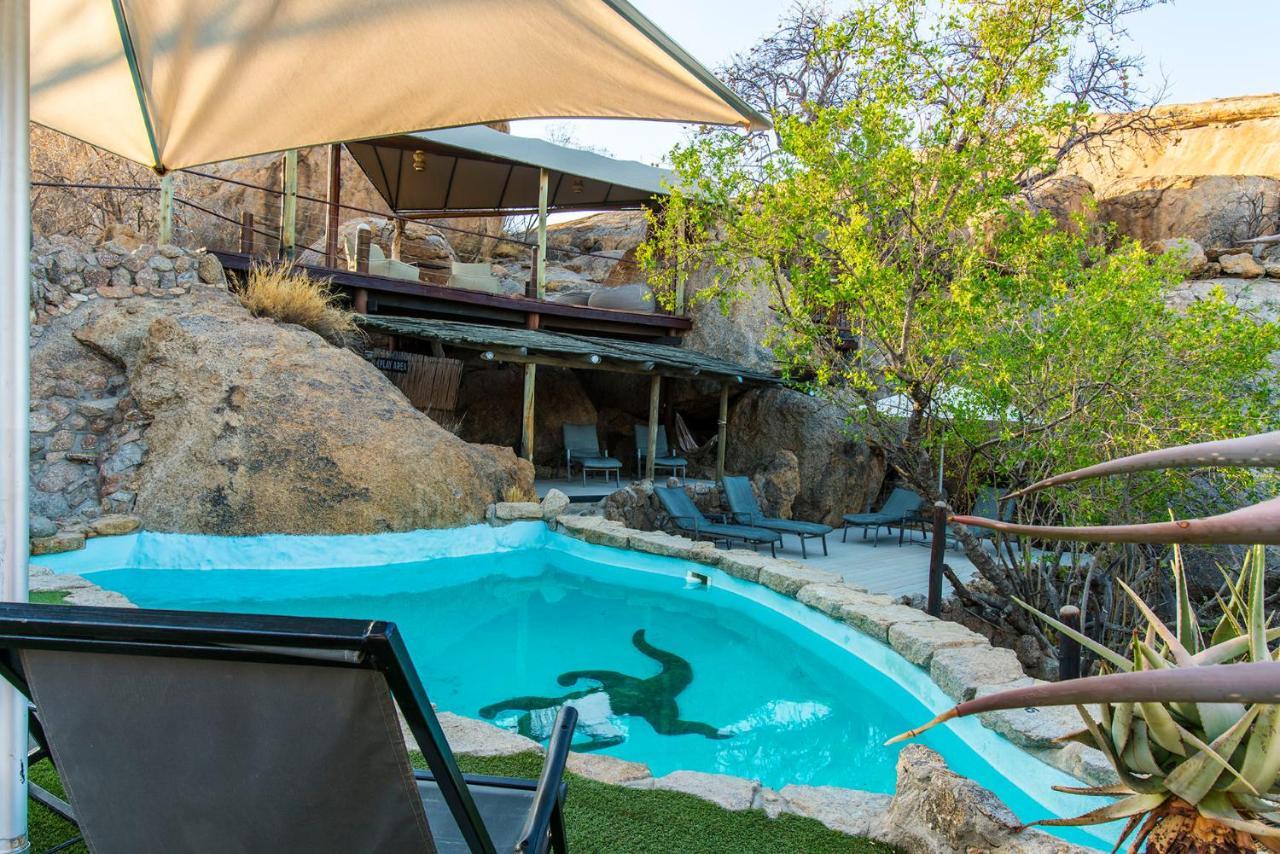 Erongo Wilderness Lodge Омаруру Екстер'єр фото