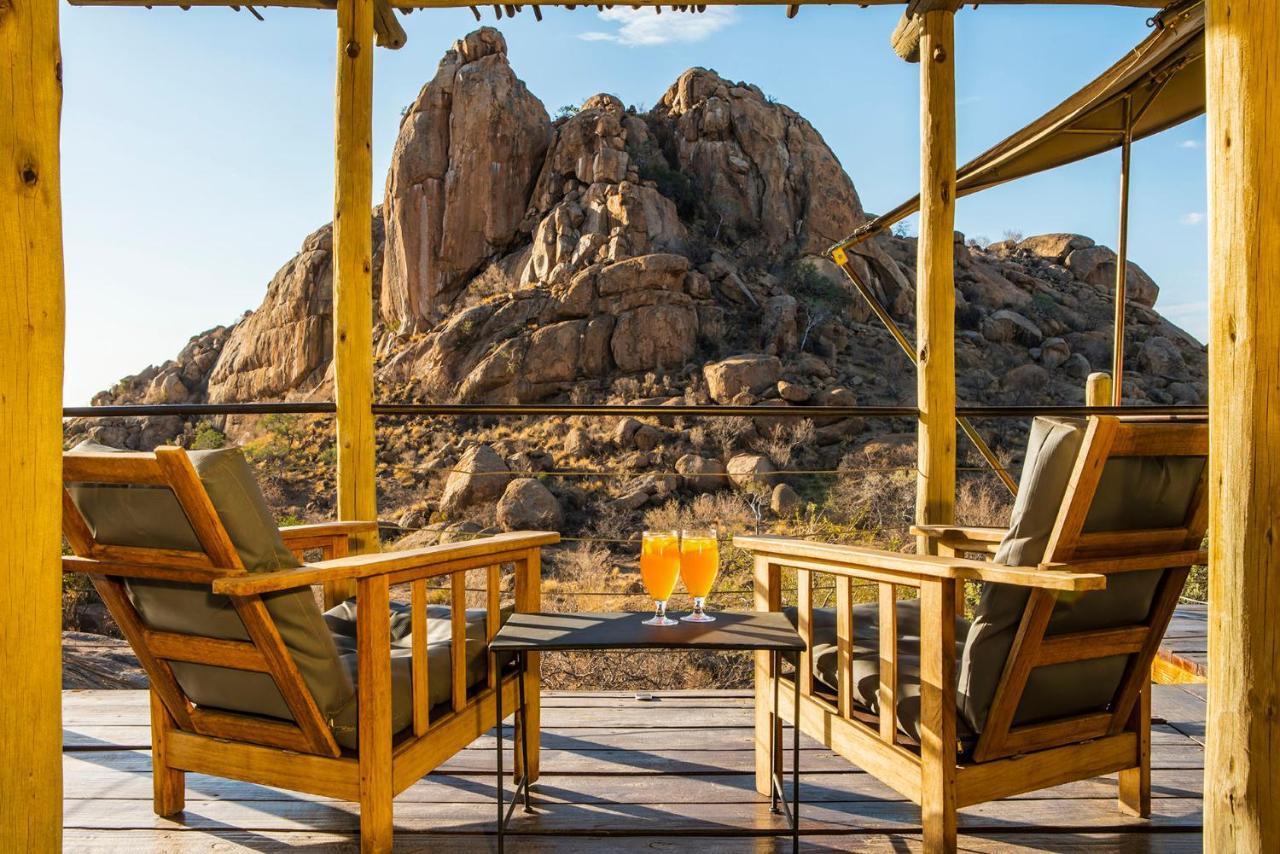 Erongo Wilderness Lodge Омаруру Екстер'єр фото